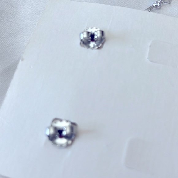 Lia sophia Austrian Crystal Dangle Pierced Earrings - Picture 3 of 3